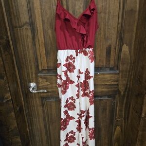 Elegant Red and White Floral Maxi Dress